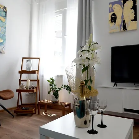 Apartament Krins *
